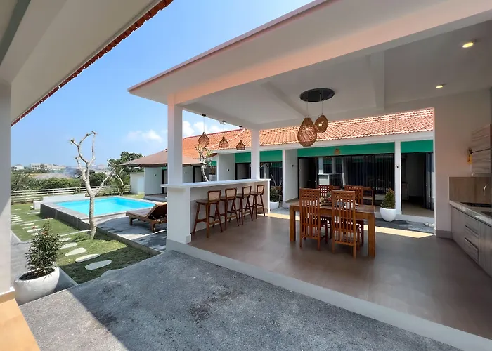 Moon Bali Guest house 3*